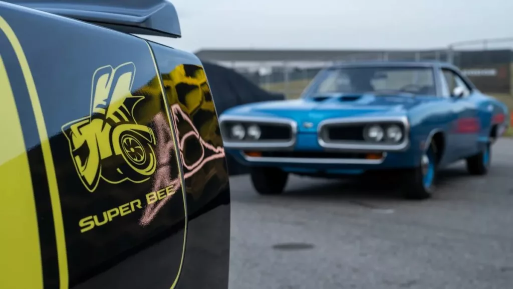 Dodge Charger Super Bee