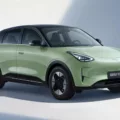 Geely E2