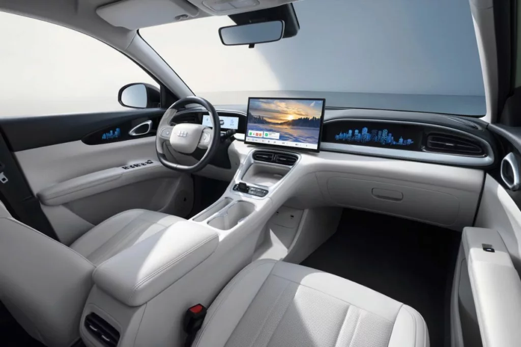 Geely E2