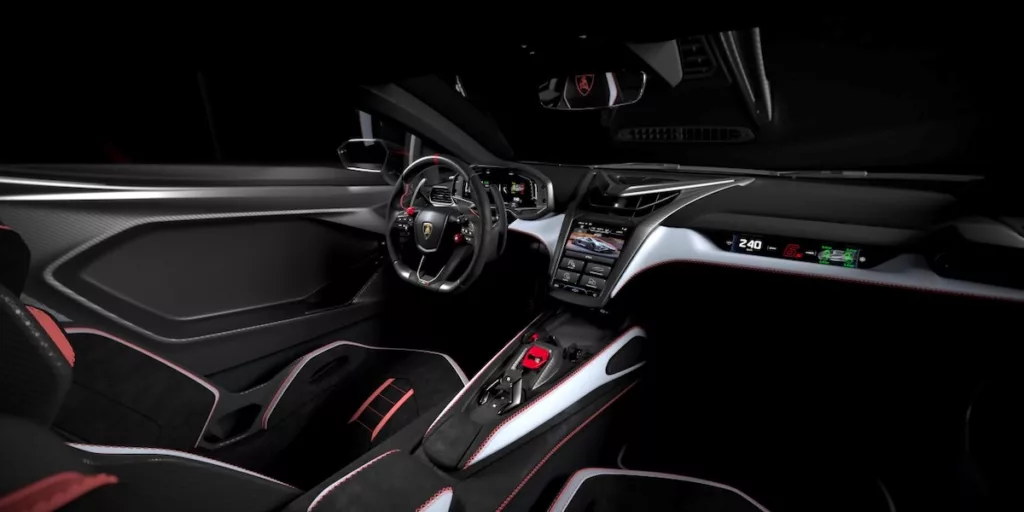 Lamborghini Revuelto SV