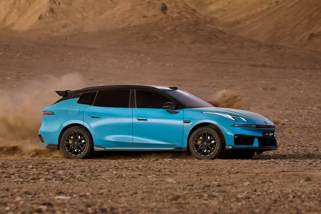 Lynk & Co 07 GT