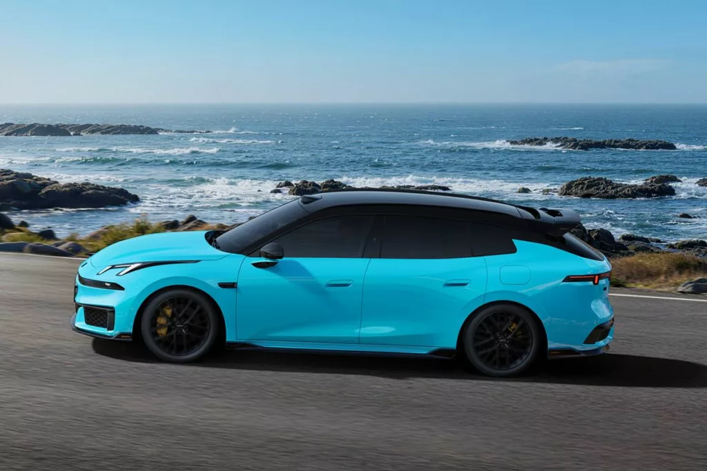 Lynk & Co 07 GT