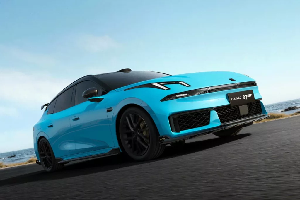 Lynk & Co 07 GT