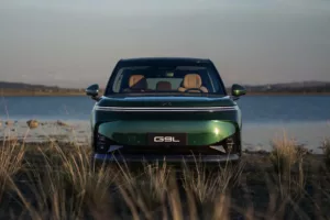 XPeng G9L