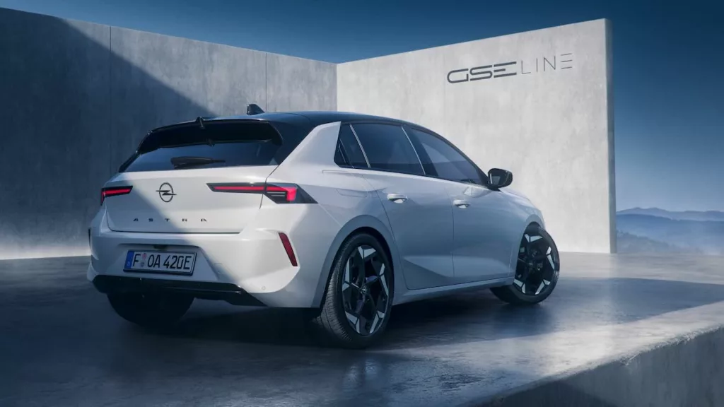 Opel Astra GSE Line