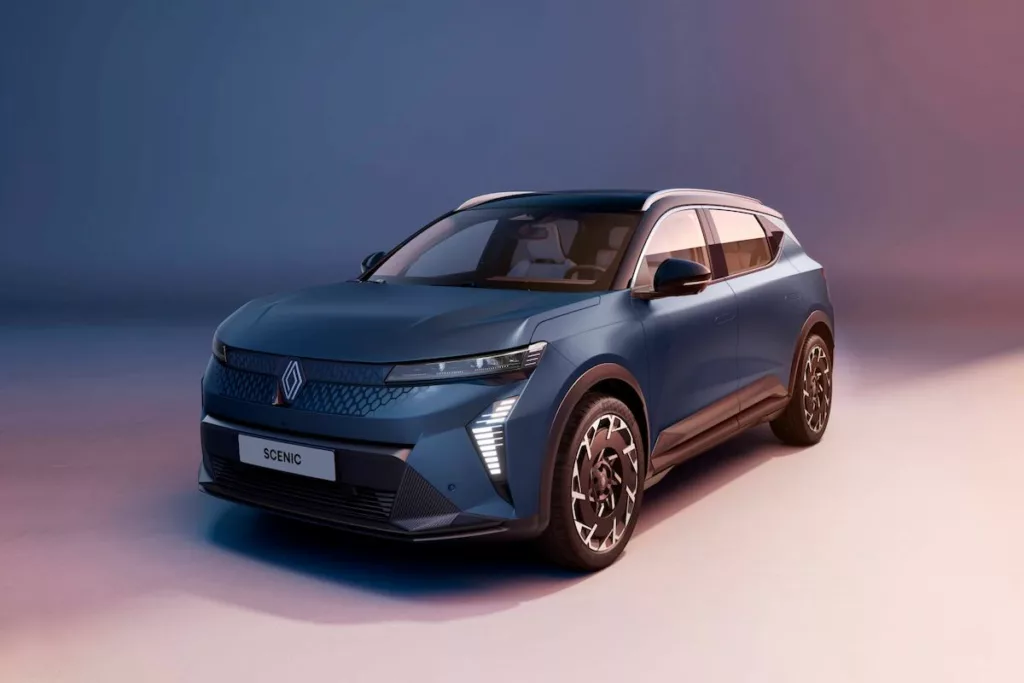 Renault Scénic E-Tech 2026 : une évolution de fond avant le prochain changement de visage