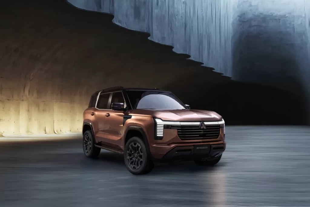 Mitsubishi Pajero 2027