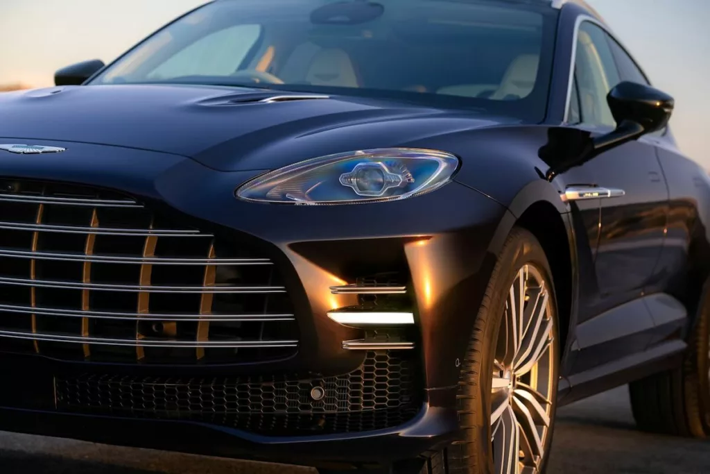 Aston Martin DBX GT